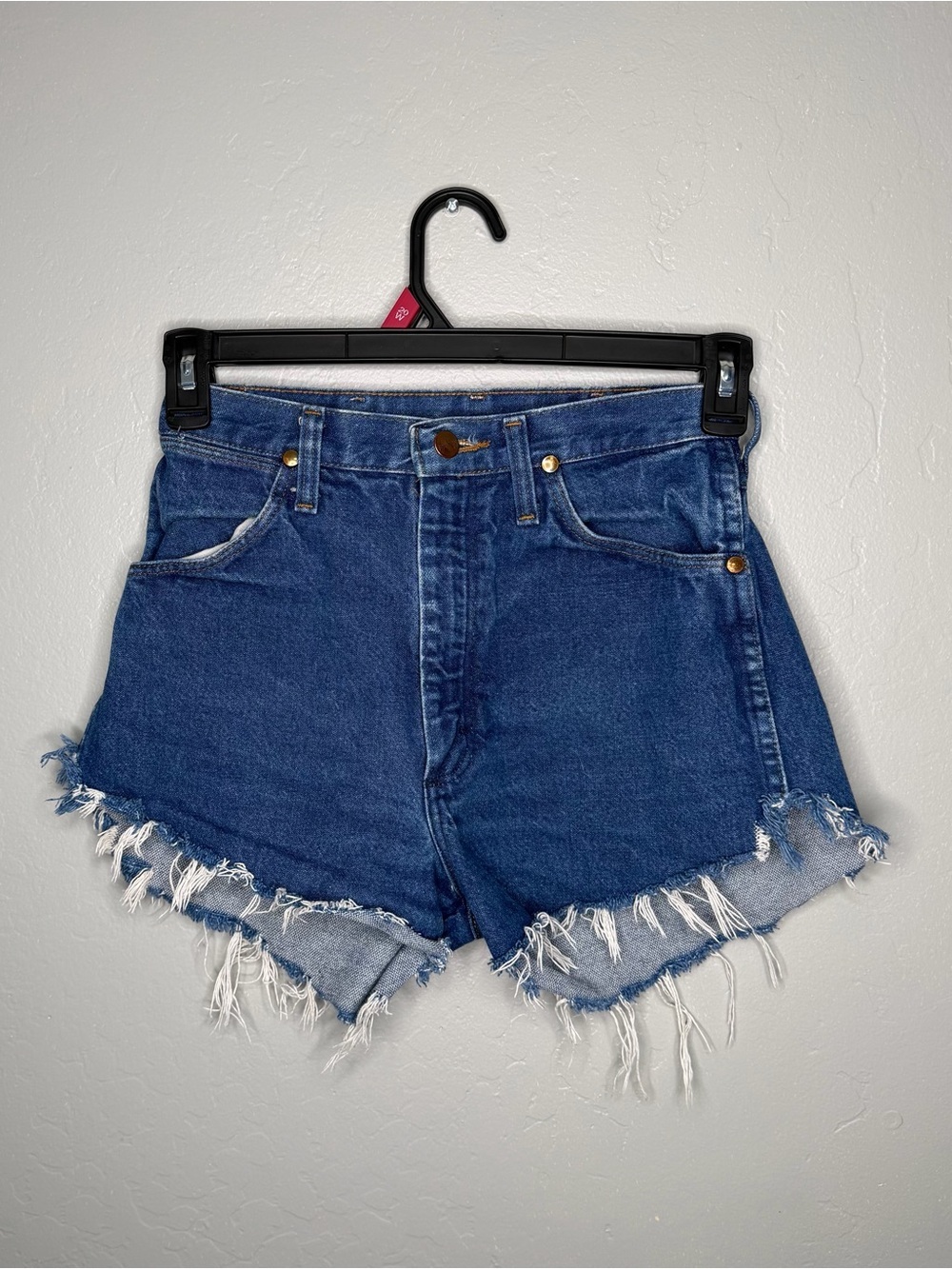 VTG Wrangler Womens High Rise Cutt Off Denim Short Shorts Sz 5